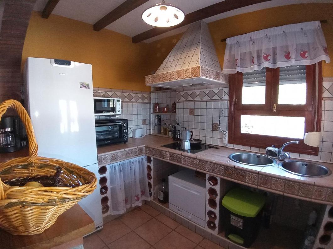 Casa Torre Del Manzano Villa Торокс Екстериор снимка